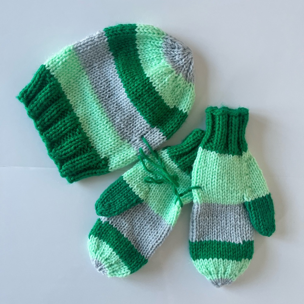 Striped Knit Kids Beanie and Mittens Set - Green